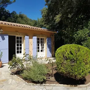 Maisonnette Dans Le Luberon - Bois Romay Hébergement de vacances