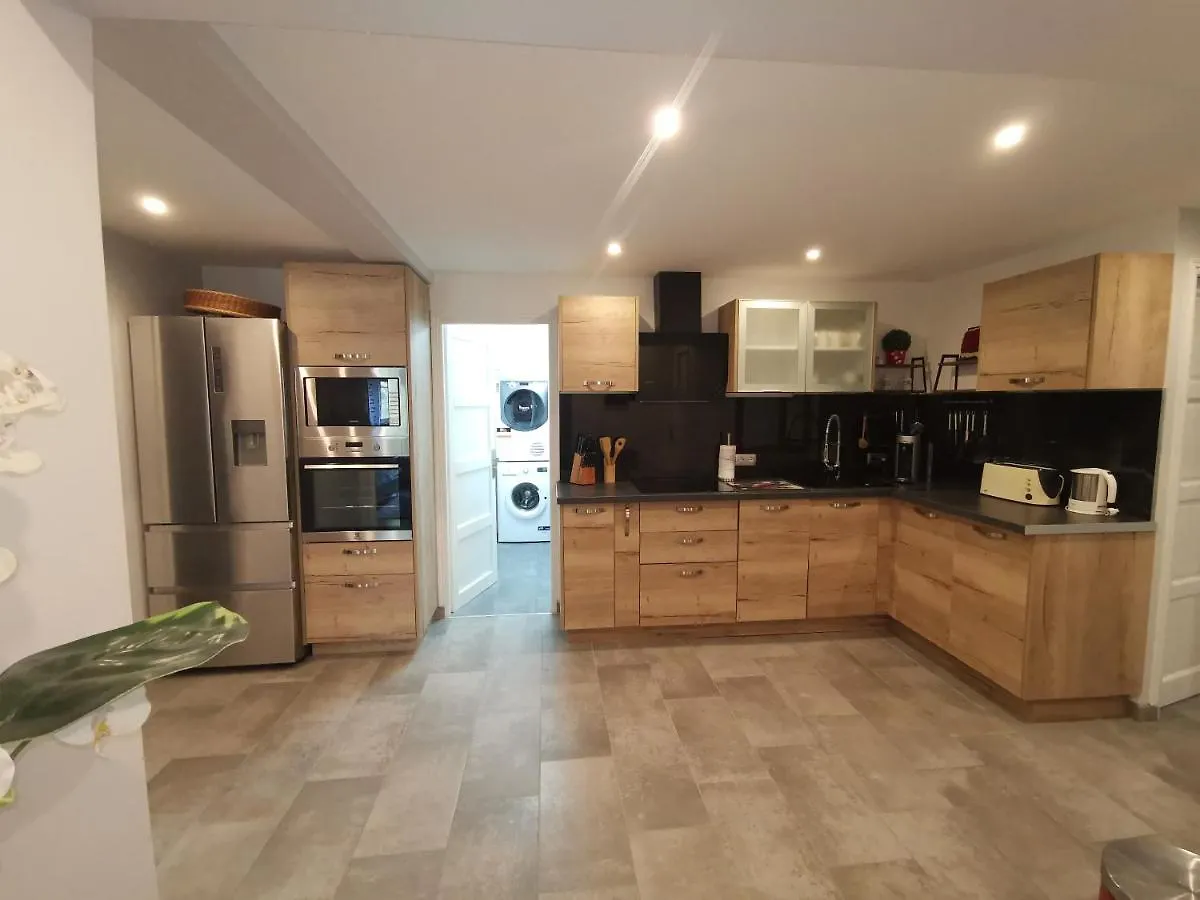 Villa Flora Superior Apartment Cabris